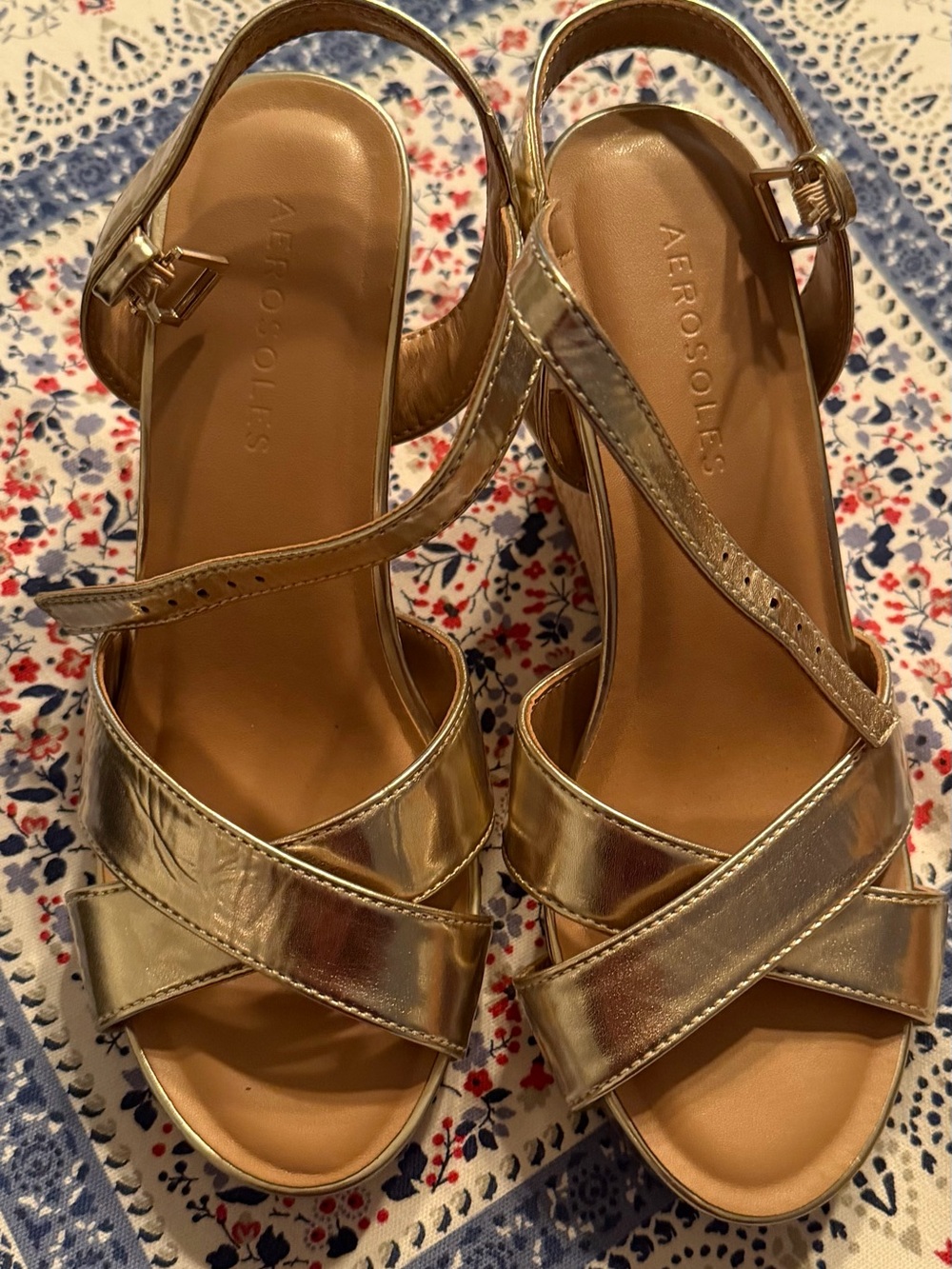 AEROSOLES Metallic Gold Strappy Block Heel Sandals